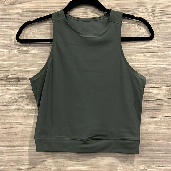 Lululemon top - Picture 1 of 4